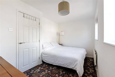 12 Jackson Close, London, E9 7ER