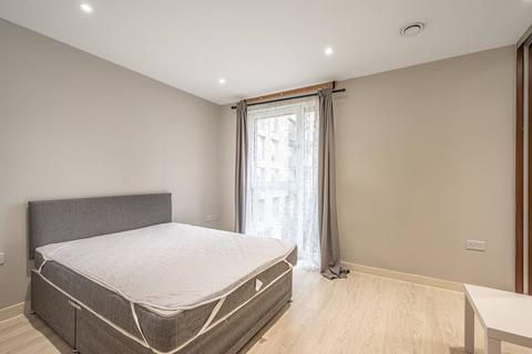 2 bedroom flat for sale, Moorhen Drive, Hendon, London, NW9