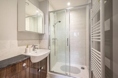 2 bedroom flat for sale, Moorhen Drive, Hendon, London, NW9