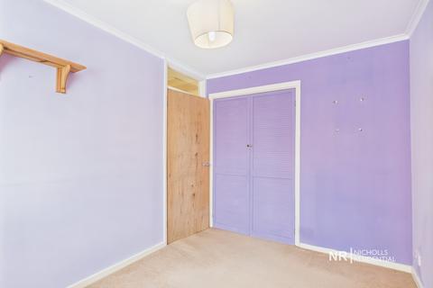 37 Angus Close, Chessington, KT9 2BW