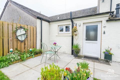 33 Bridgeton Brae, Almondbank, PH1 3LJ