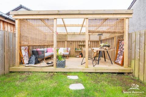 33 Bridgeton Brae, Almondbank, PH1 3LJ