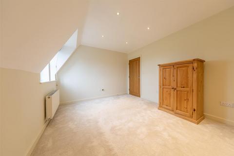 3 bedroom detached house to rent, Old School Walk, Church Langton