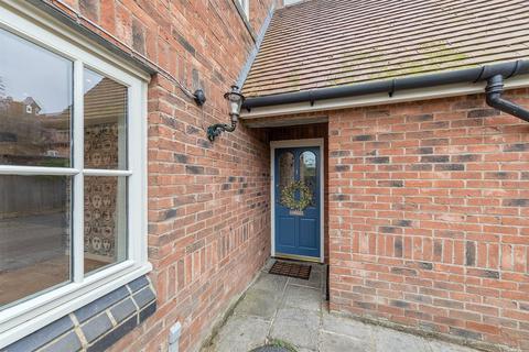 3 bedroom detached house to rent, Old School Walk, Church Langton