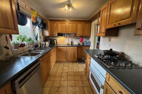 13 Birling Place, Corby, NN18 0LZ