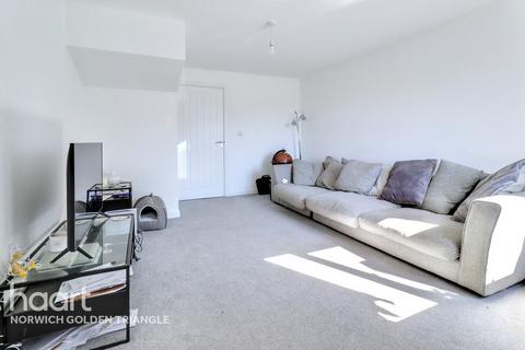 undefined, Bourne Drift, Wymondham