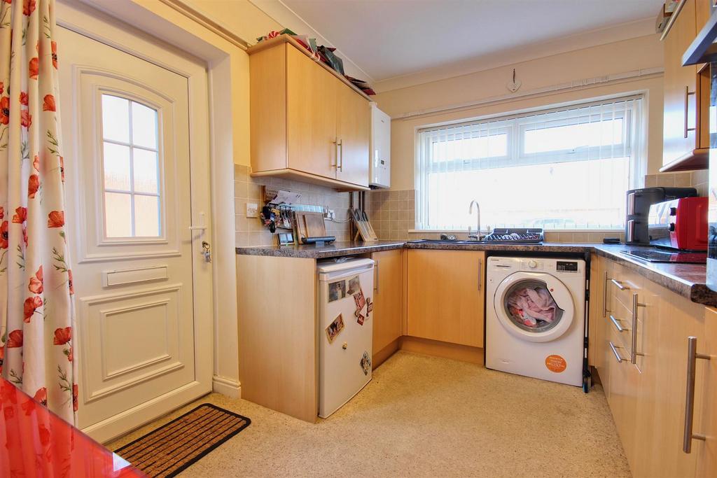 Dining kitchen