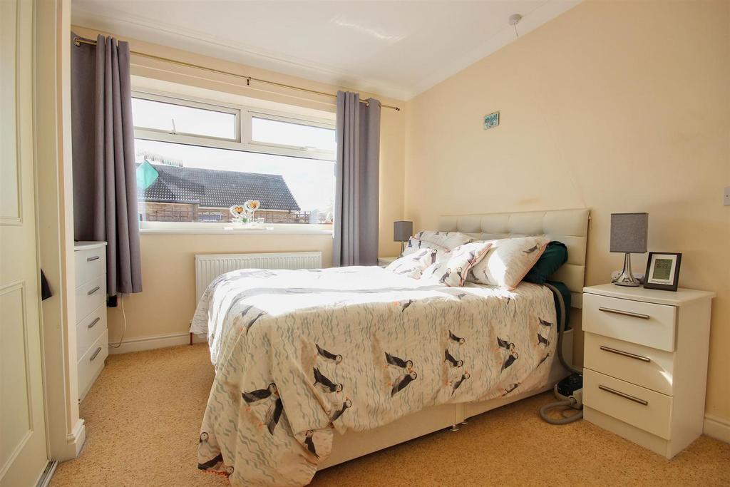 Bedroom 1 (rear)