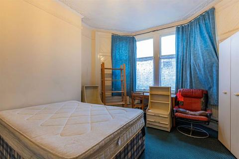 4 bedroom terraced house for sale, Marlborough Road, Cardiff CF23