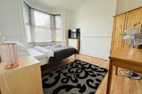 4 bedroom terraced house for sale, Ravensbourne Road, London, SE6