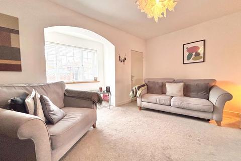 42 Ardsley Road, Worsbrough, Barnsley, S70 4RJ