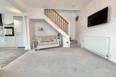 42 Ardsley Road, Worsbrough, Barnsley, S70 4RJ