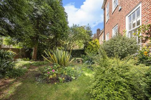 6 bedroom house for sale, Lyndhurst Road, Hampstead, London NW3