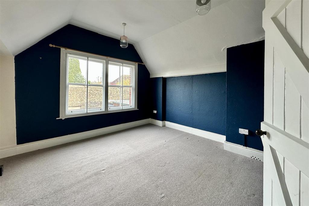 Bedroom 2 x.jpg