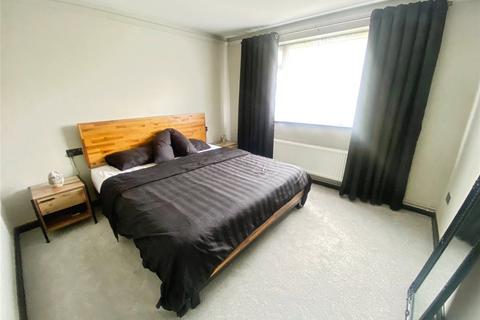 2 bedroom bungalow to rent, Severn Road, Leicester LE2