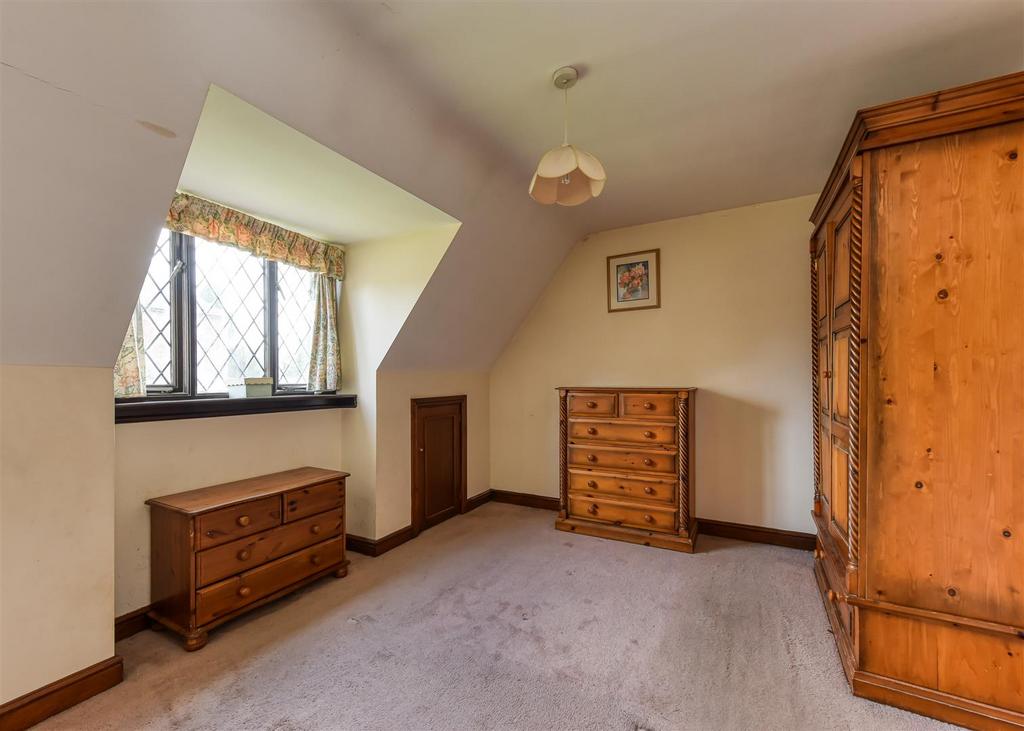 The Wendy House-Bedroom 3.jpg