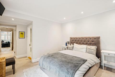 2 bedroom flat for sale, Cresswell Gardens, London, SW5