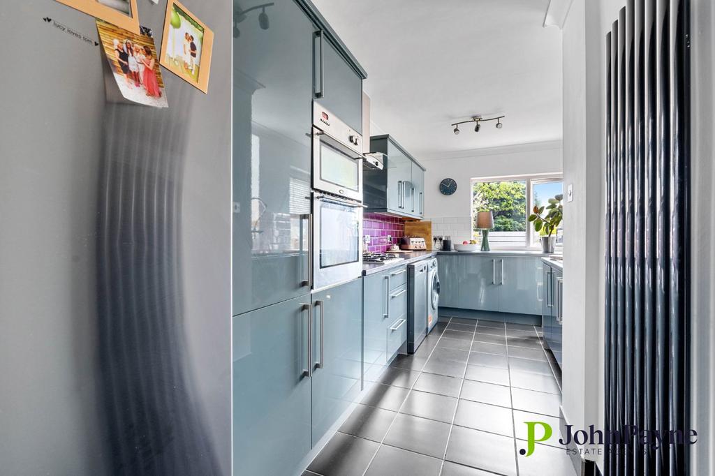 Fitted Kitchen