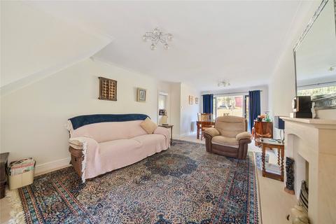 23a Clearsprings, Lightwater, GU18 5YL