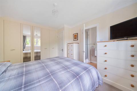 23a Clearsprings, Lightwater, GU18 5YL