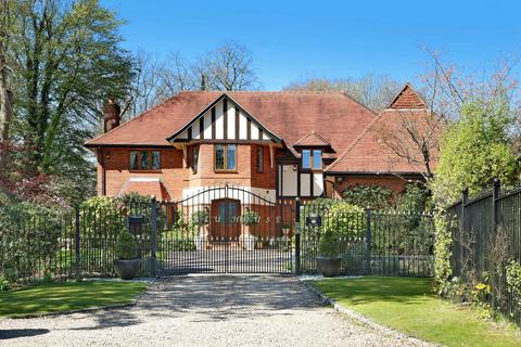 undefined, Pavilion End, Forty Green Road, Knotty Green, Beaconsfield, HP9