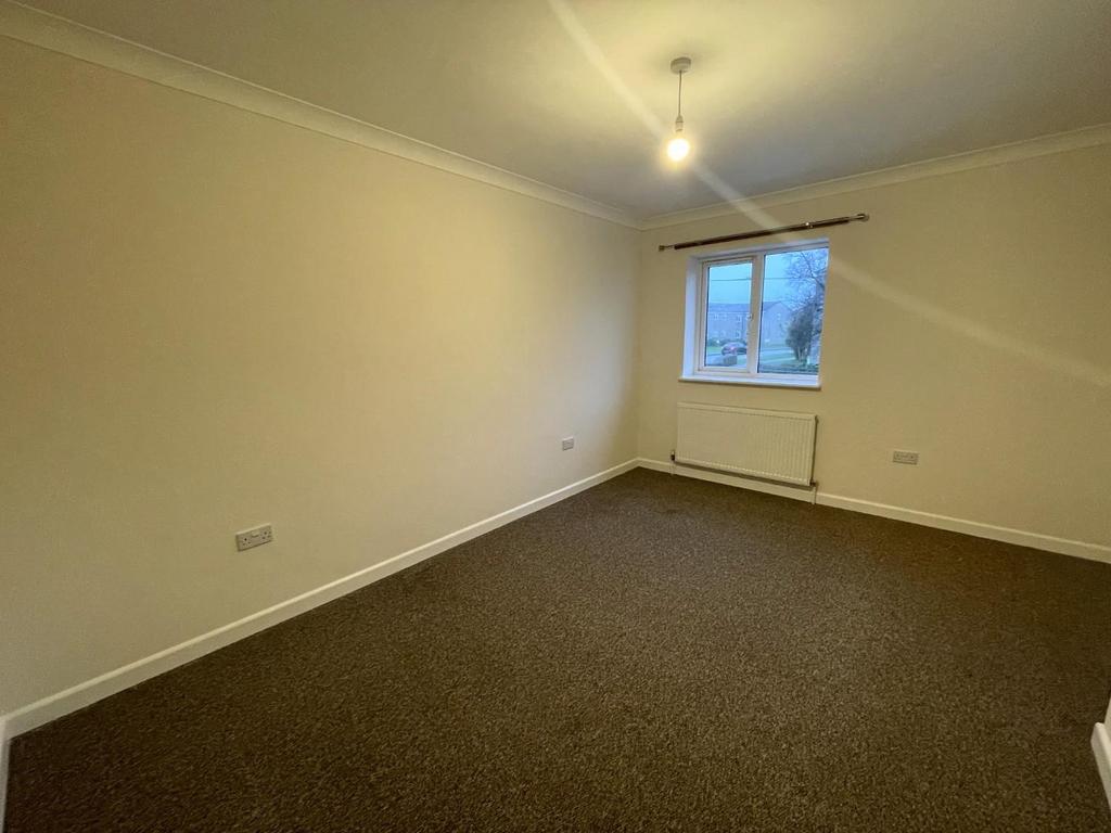Bedroom 2 .jpeg
