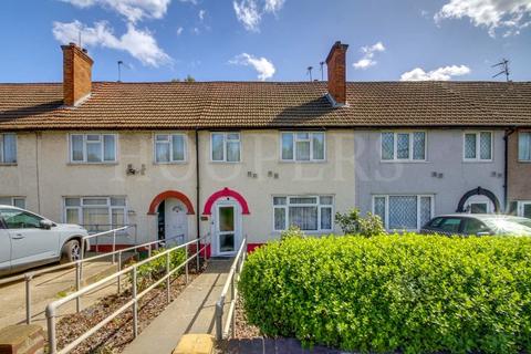 3 bedroom terraced house for sale, North Circular Road, London, NW2