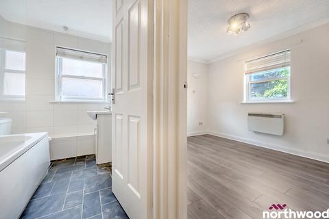 2 bedroom flat for sale, Godfrey Mews, Old Moulsham, Chelmsford, CM2