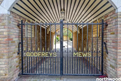 2 bedroom flat for sale, Godfrey Mews, Old Moulsham, Chelmsford, CM2