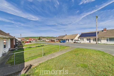 2 bedroom semi-detached bungalow for sale, Maesglas, Cardigan