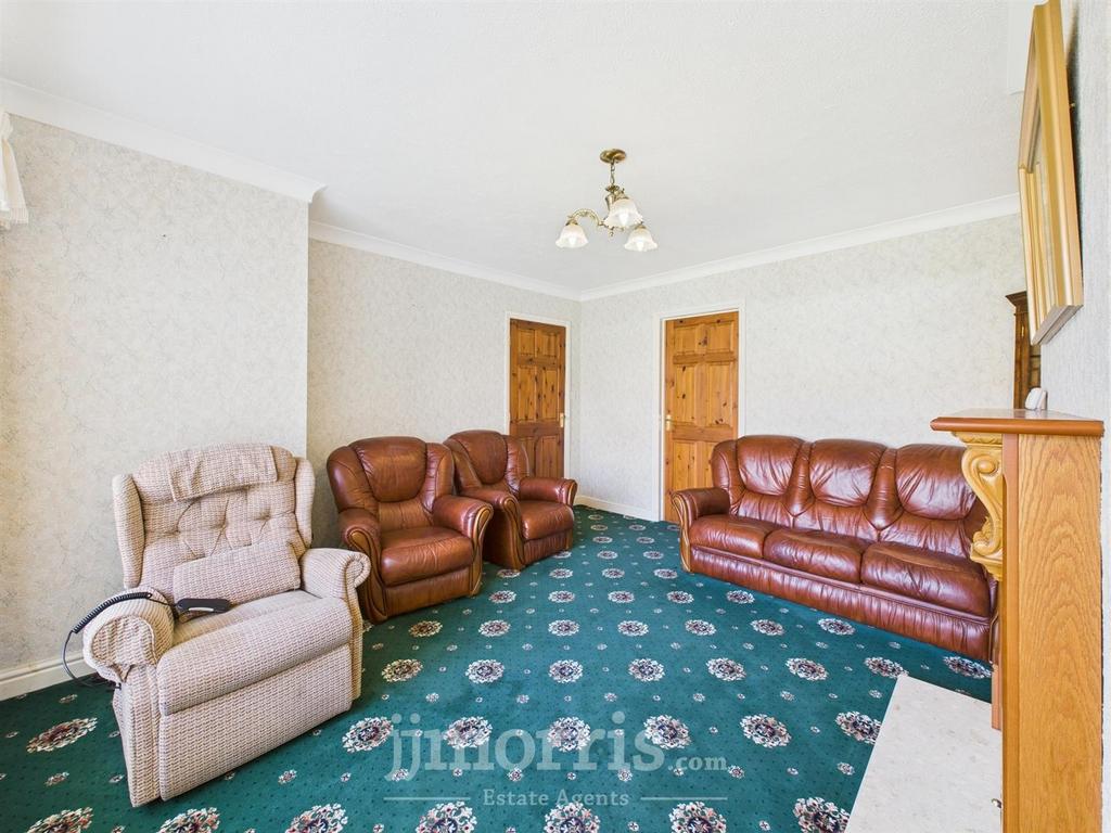 CAM05297 G0-PR0012-STILL027.jpg