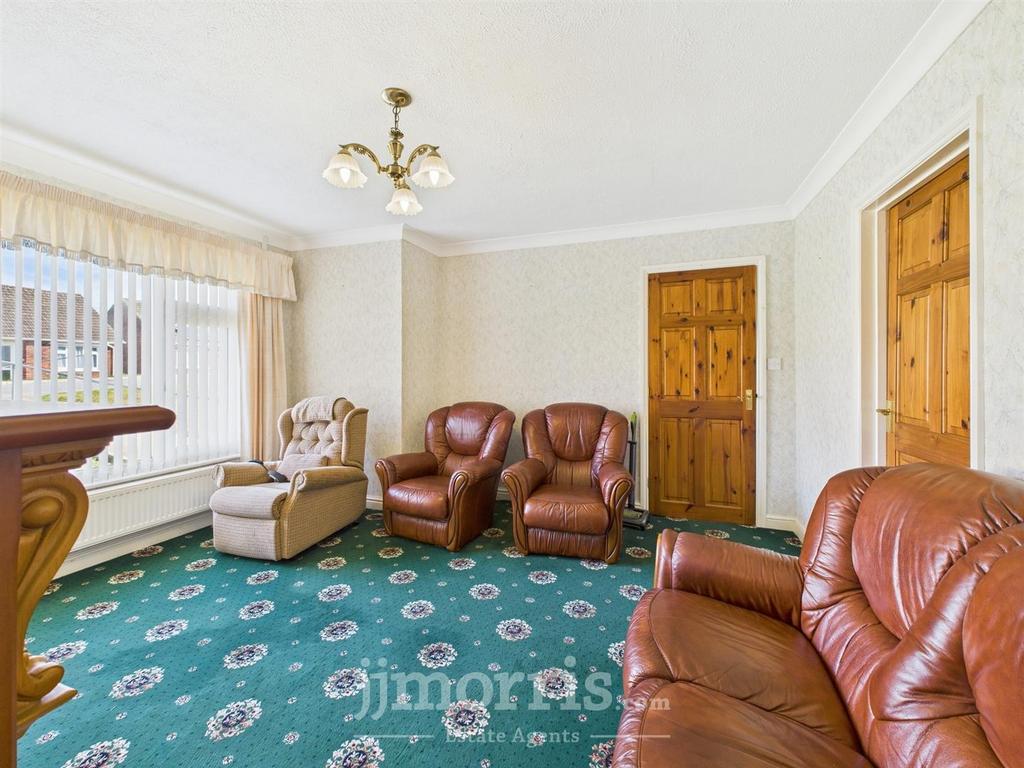 CAM05297 G0-PR0012-STILL028.jpg