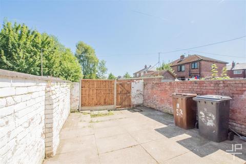 3 bedroom terraced house to rent, Manchester Road, Leigh WN7