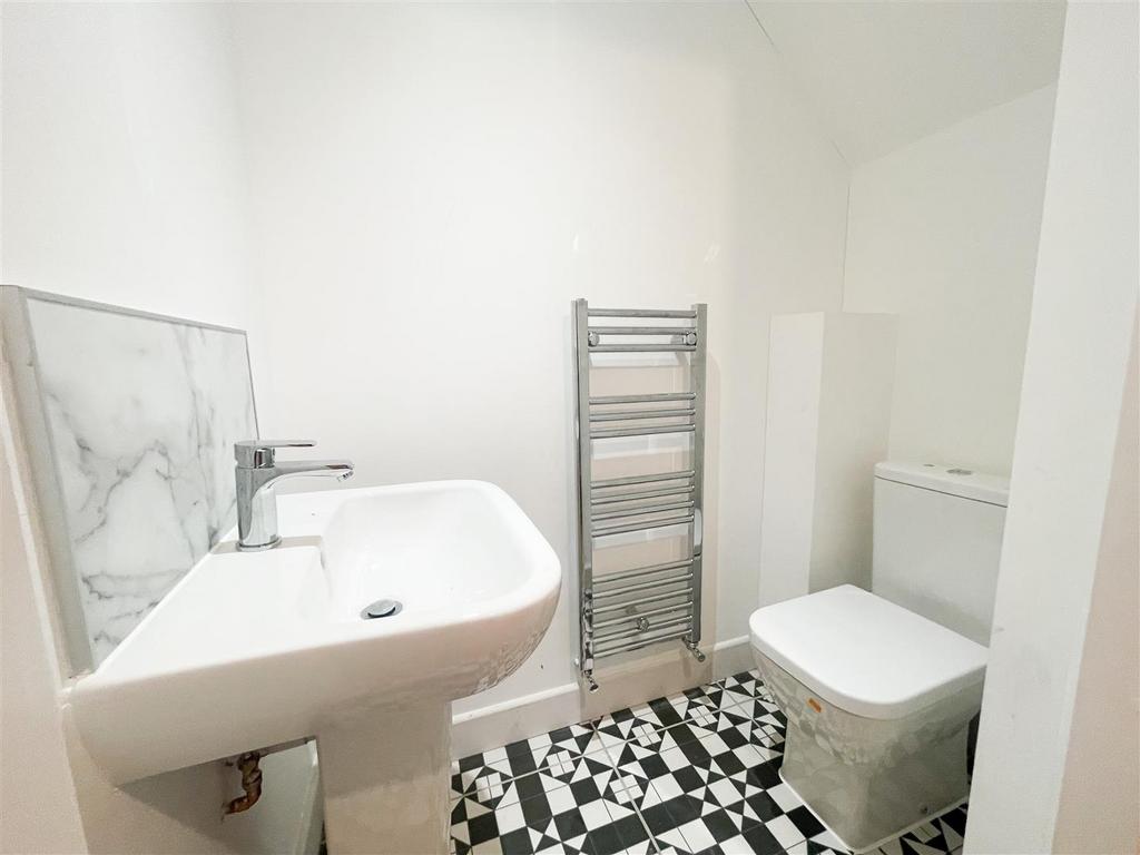 Downstairs wc