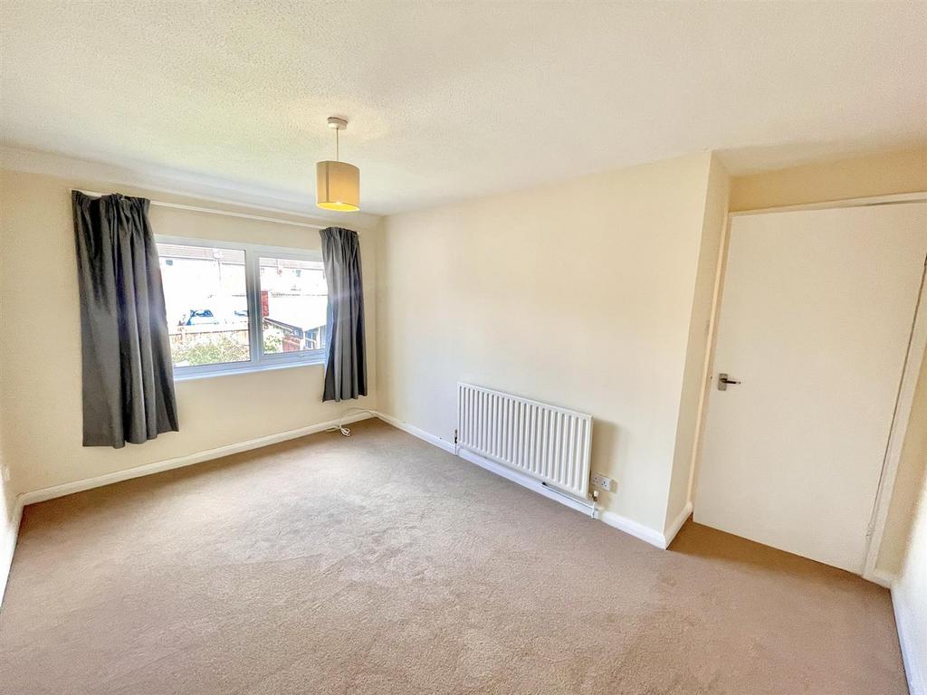Bedroom 2.JPEG
