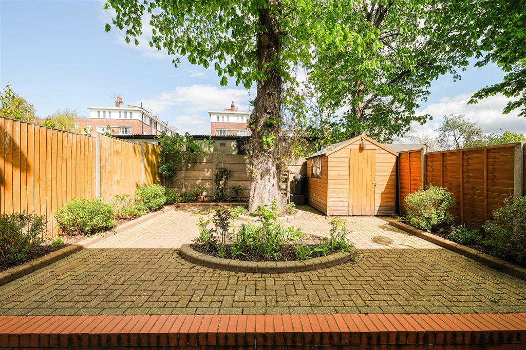 29 field house close-25.jpg