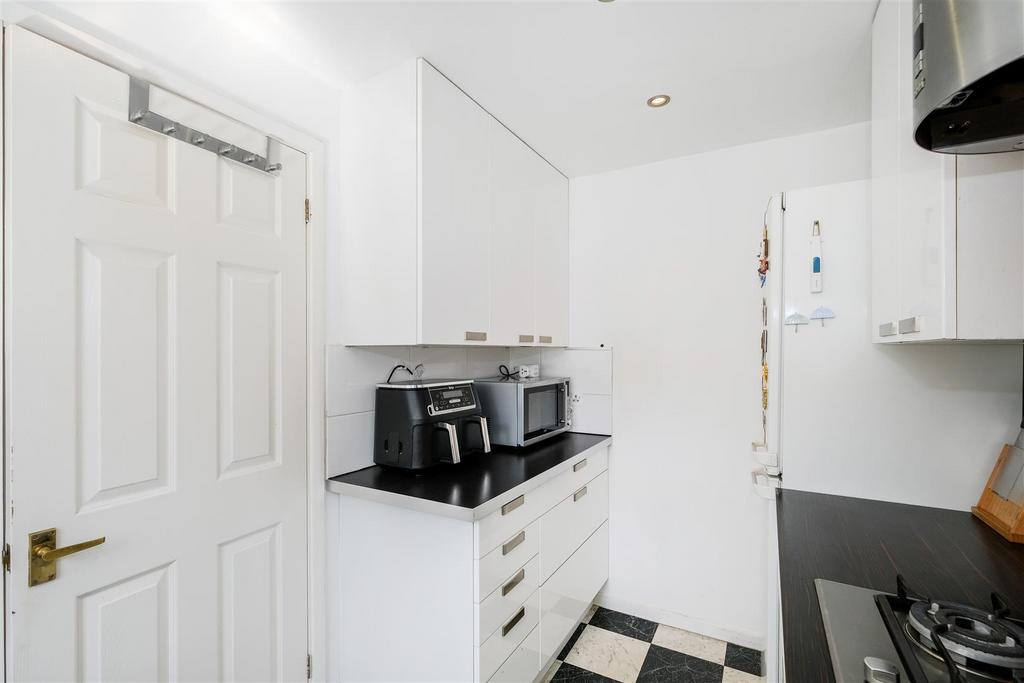 29 field house close-11.jpg