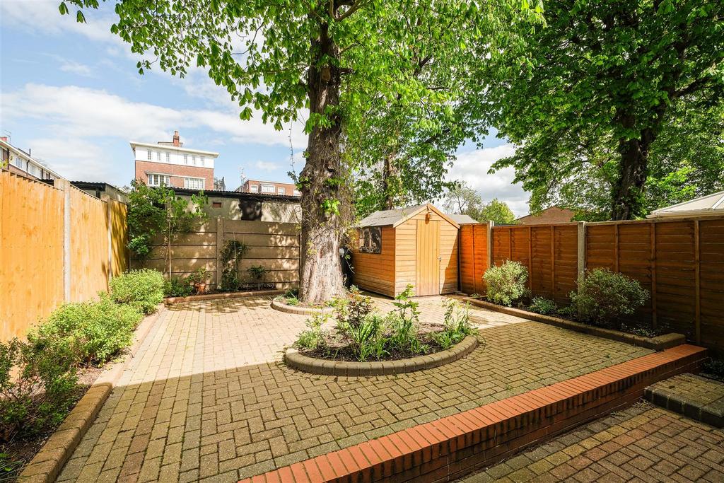 29 field house close-24.jpg