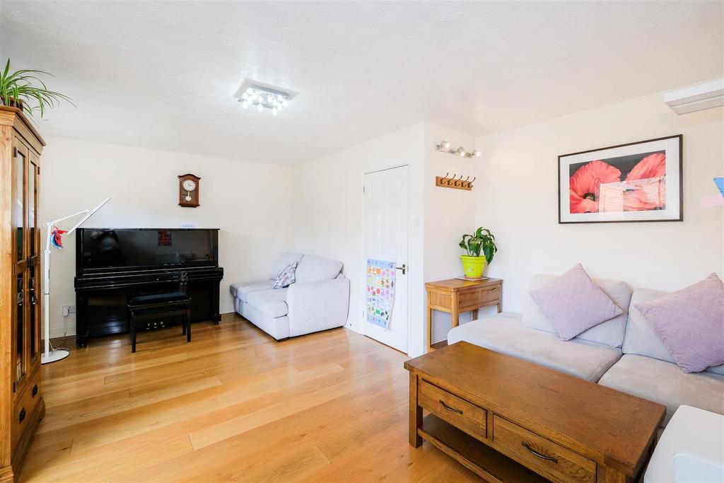 29 field house close-22.jpg