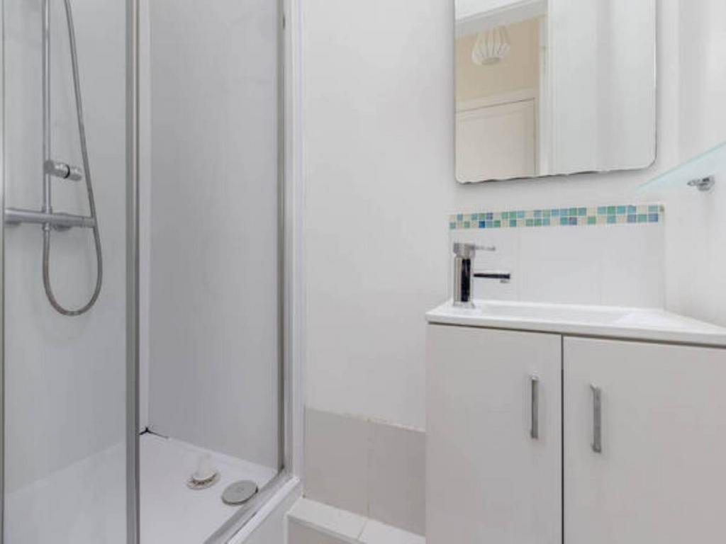 73897 Livingstone Pl-
