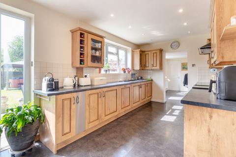 4 bedroom house for sale, Maplefield, Park Street, St. Albans, Hertfordshire