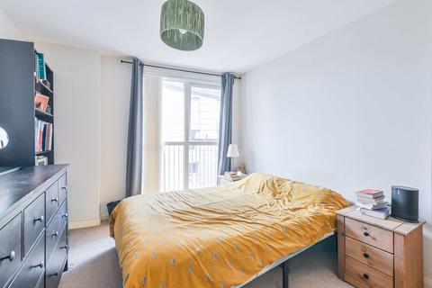 undefined, Queensland Road, Islington, London, N7