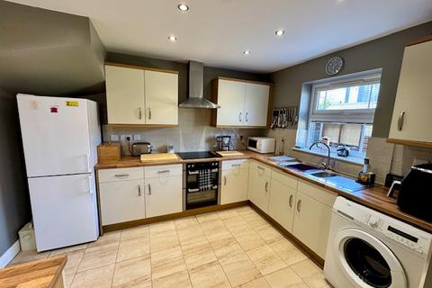 3 bedroom end of terrace house for sale, 14 Theodore West Way Louth LN11 0FA