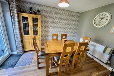3 bedroom end of terrace house for sale, 14 Theodore West Way Louth LN11 0FA