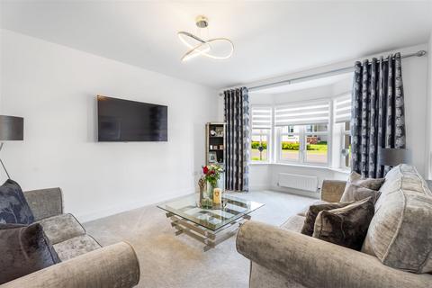 20 Rosehall Crescent, Glasgow, G71 7FQ