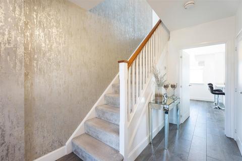 20 Rosehall Crescent, Glasgow, G71 7FQ