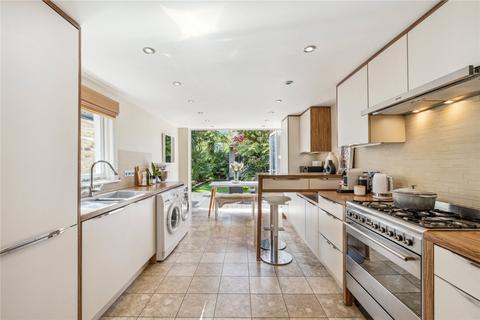 98 Alderbrook Road, Balham, London, SW12 8AB