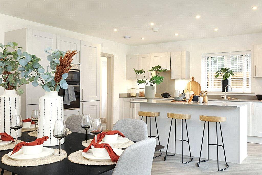 Kitchen/ Dining Area