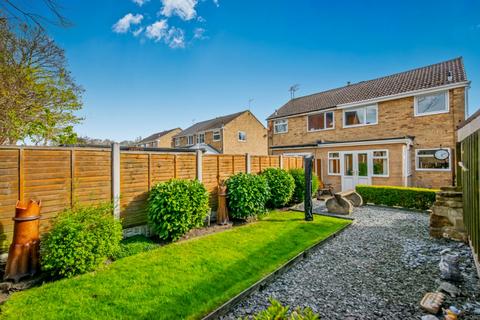 3 bedroom semi-detached house for sale, Pollard Avenue, Gomersal, Cleckheaton, West Yorkshire, BD19