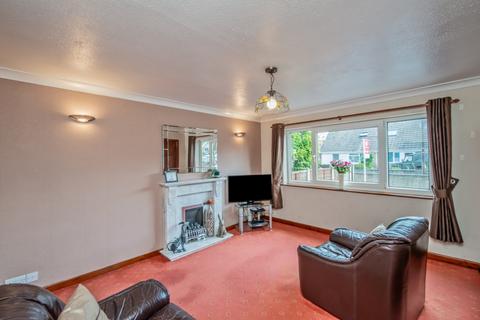 3 bedroom semi-detached house for sale, Pollard Avenue, Gomersal, Cleckheaton, West Yorkshire, BD19